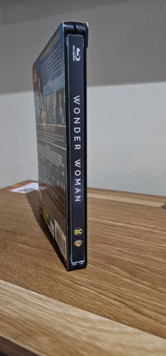 Wonder Woman Blu-ray Gal Gadot DC Comics