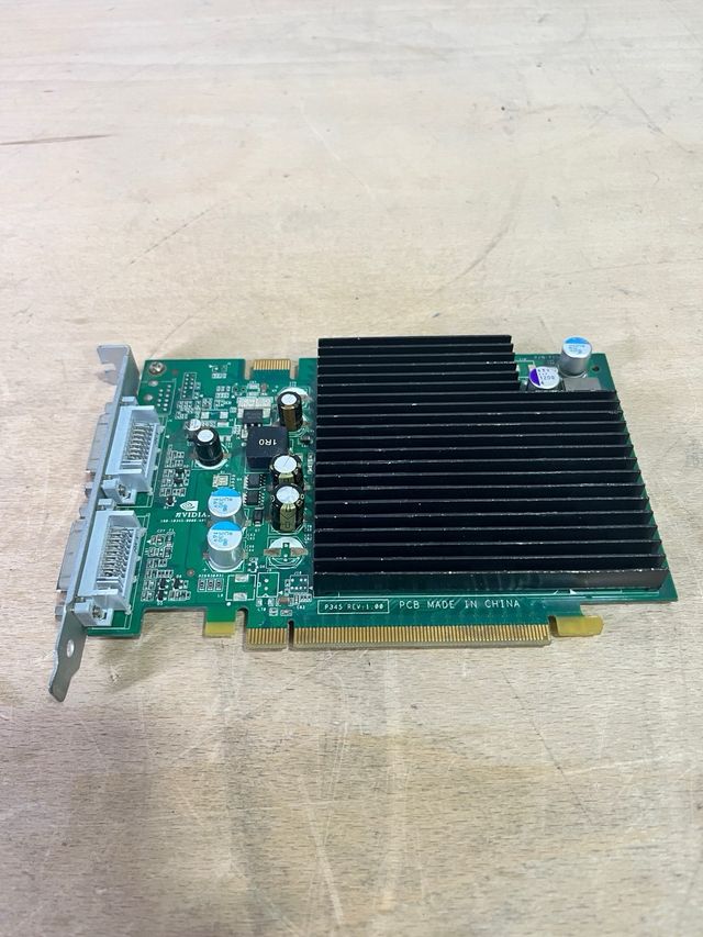 Placa Gráfica Nvidia P345