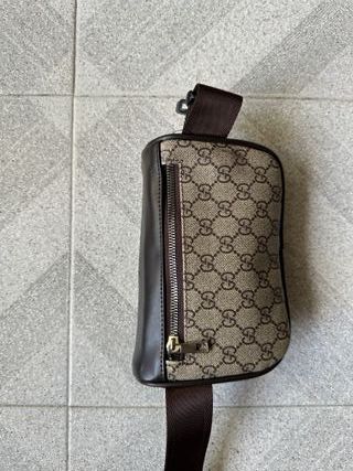 Riñonera Gucci GG Beige y Marrón