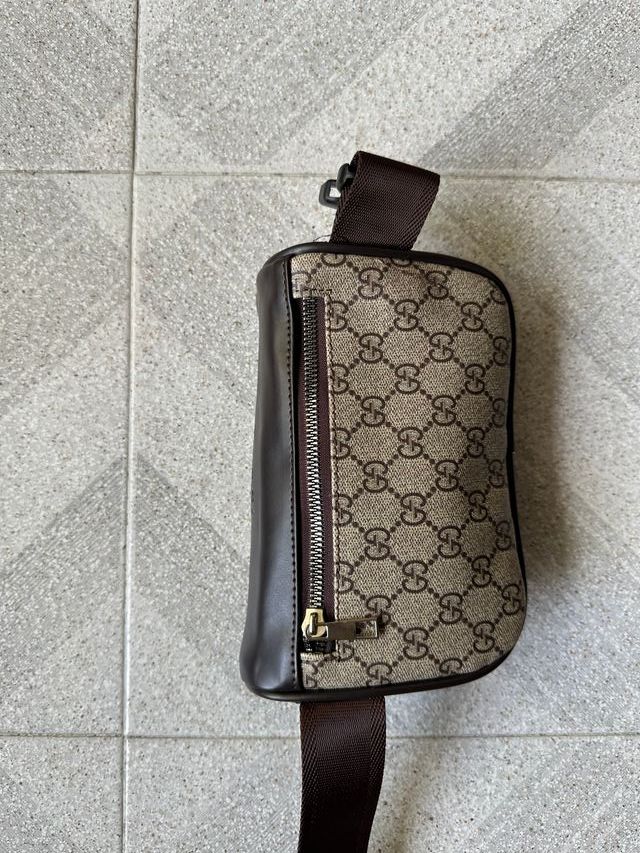 Riñonera Gucci GG Beige y Marrón