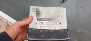 Pantalla 5008 y Radio Pyle PLD27 DVD SD USB