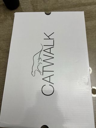 Zapatos negros nuevos sin usar