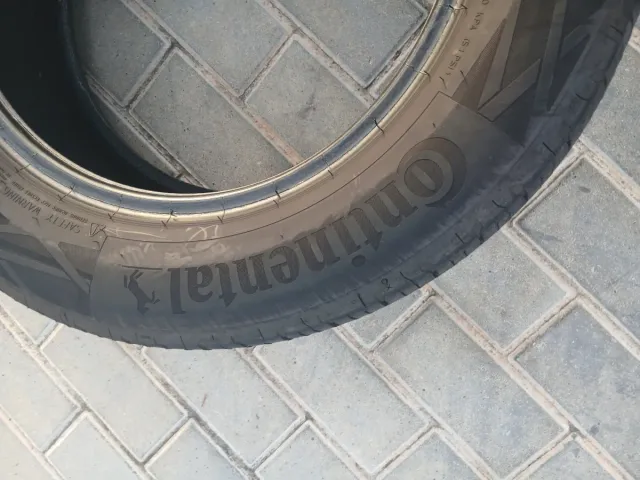 Neumático Continental EcoContact 6 225/55 R16