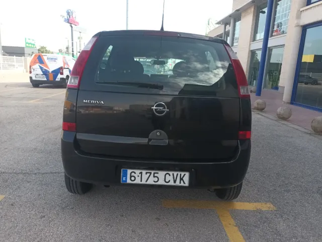 Opel Meriva 2004