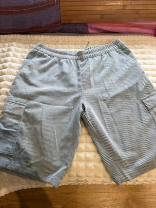 Pantalón corto de pana azul