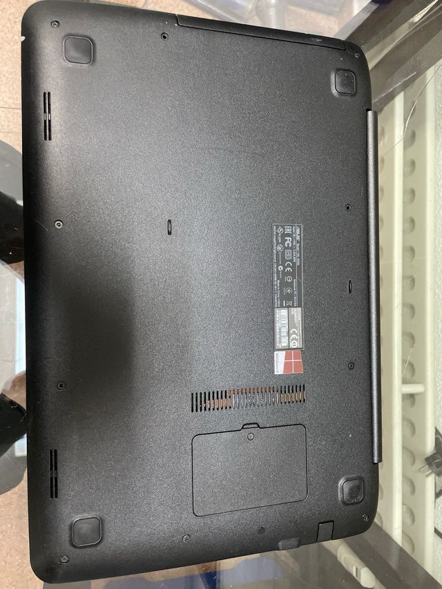 Portátil Asus K555L Intel Core i3