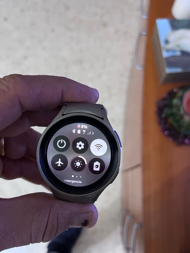 Samsung Galaxy Watch 5 Pro 45mm con LTE, eSIM