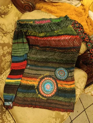 Jersey Desigual verde y multicolor