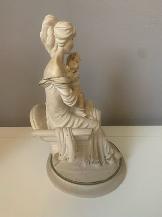 Scultura donna con bambino vintage