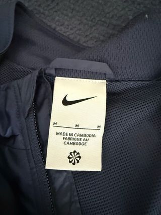 Chubasquero Nike Windrunner Fcb Nuevo