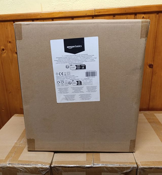 Trituradora de papel y tarjetas (PRECINTADA)