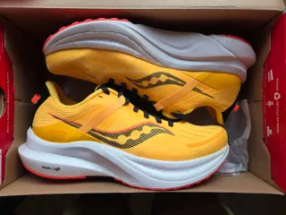 Saucony Tempus Talla 42 Naranja/Amarillo