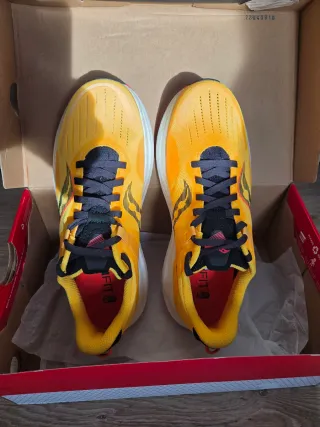 Saucony Tempus Talla 42 Naranja/Amarillo