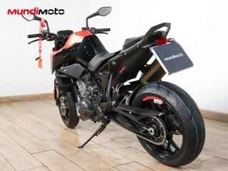 KTM 890 DUKE