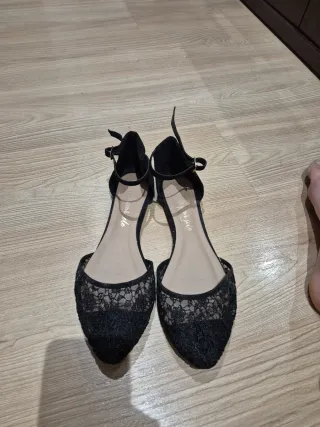 Zapatos planos negros encaje