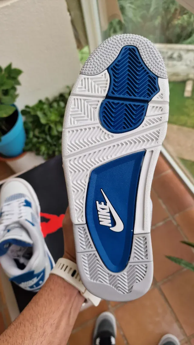 Jordan 4 Military Blue Talla 42