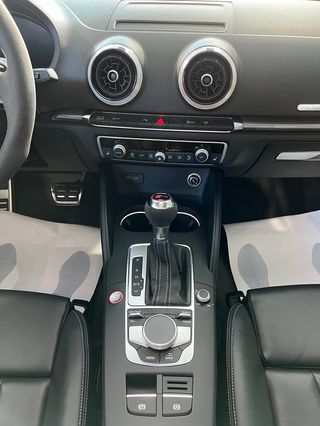 AUDI A3 RS3 Sportback TFSI 294kW quattro S tron