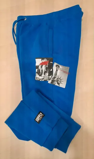 Pantalones de chándal Supply & Demand azules