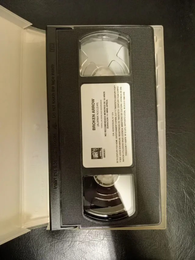VHS Broken Arrow (Acción/Thriller)