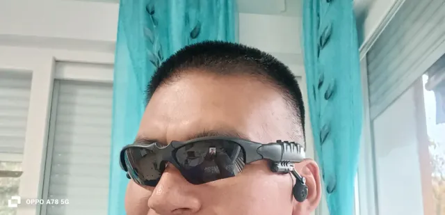 Gafas Inteligentes Negras con auriculares integrad