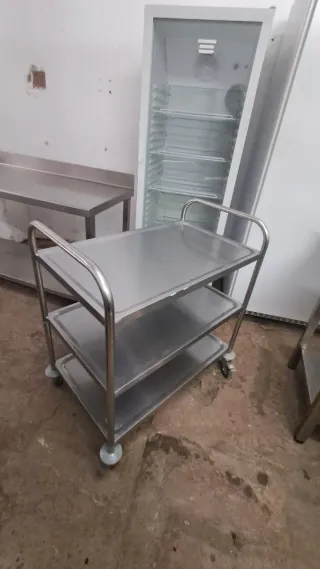 Carrito de acero inoxidable 3 estantes