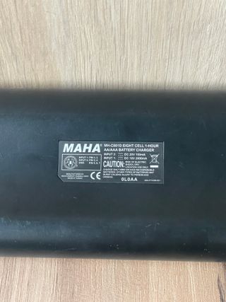 Cargador MAHA Powerex MH-C801D AA/AAA