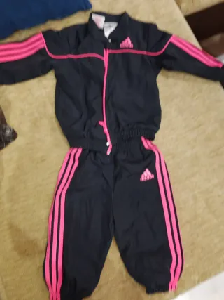 Chándal Adidas niña 9 meses