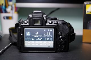 Cámara Nikon D5300 + Lente 18-55