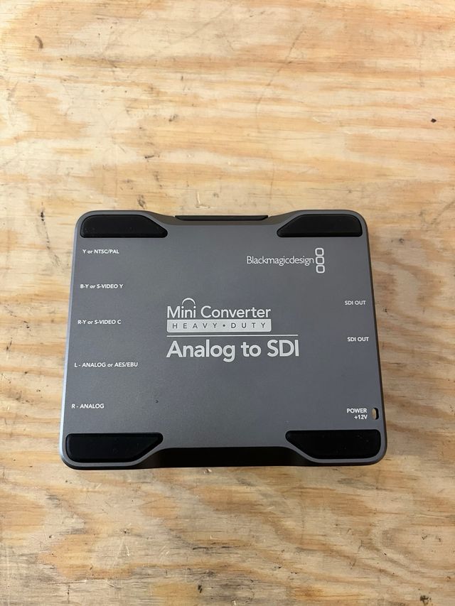 Blackmagic Mini Converter Analog to SDI
