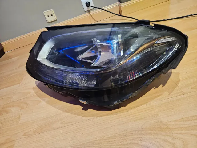 Faros Mercedes Benz Clase C