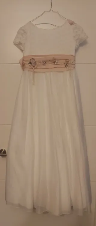 Vestido de Comunión Blanco Roto con fajín rosa
