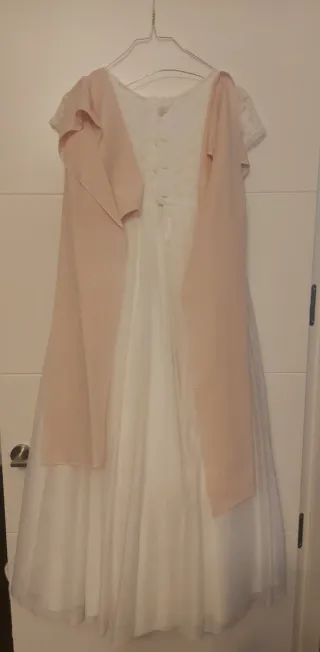 Vestido de Comunión Blanco Roto con fajín rosa