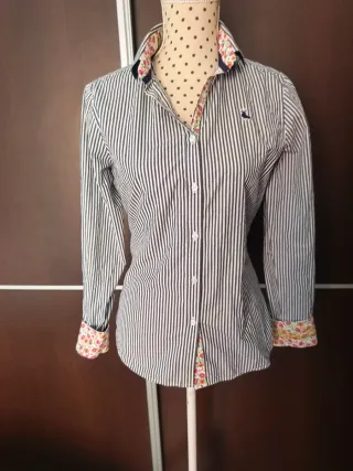 Camisa rayas azul y blanco