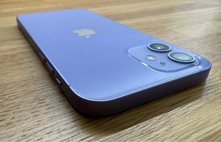 iPhone 12 64GB Purple