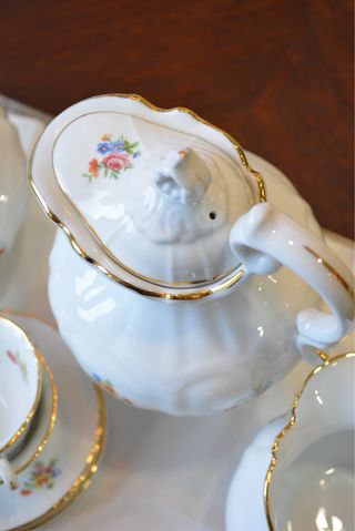 Conjunto Café Vista Alegre Porcelana Flores Dourad