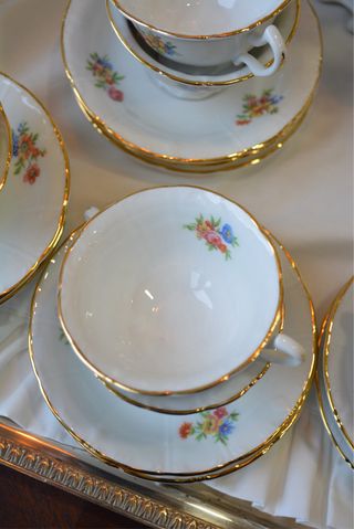 Conjunto Café Vista Alegre Porcelana Flores Dourad