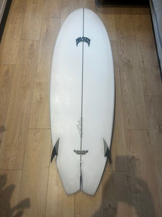 Tabla de surf Lost Pisces 5'11