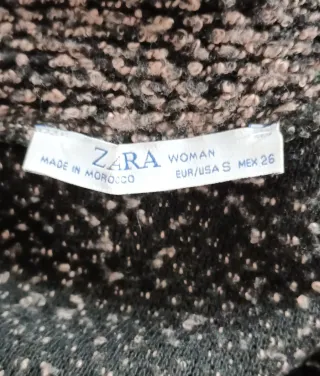 Jersey Zara cuello alto marrón y negro