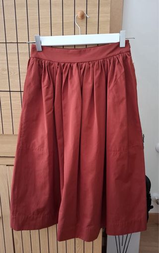 Falda teja cintura alta