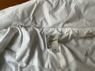 Cazadora Stradivarius blanca entretiempo