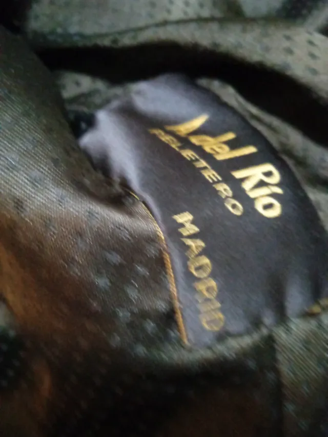 Bonita cazadora chaquetón astracán