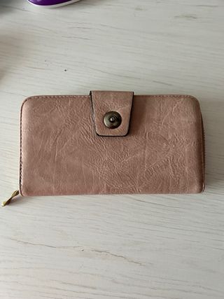Cartera de mano beige y rosa