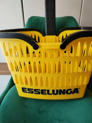 Cestino Esselunga giallo trolley