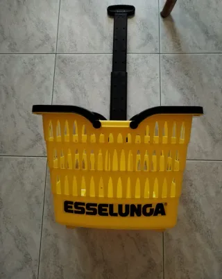 Cestino Esselunga giallo trolley