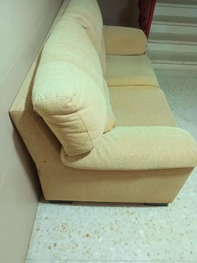 Sofá de 3 plazas beige