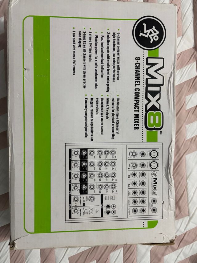 Mackie Mix8 Mezclador Compacto 8 Canales