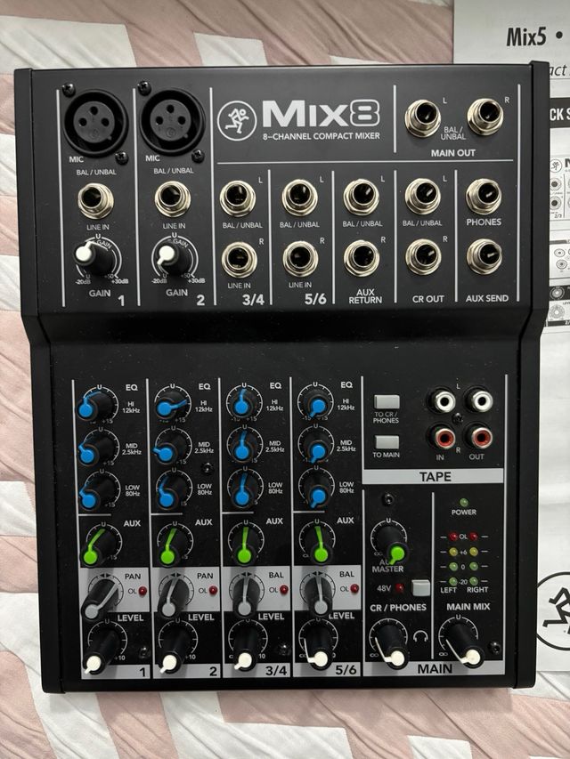 Mackie Mix8 Mezclador Compacto 8 Canales