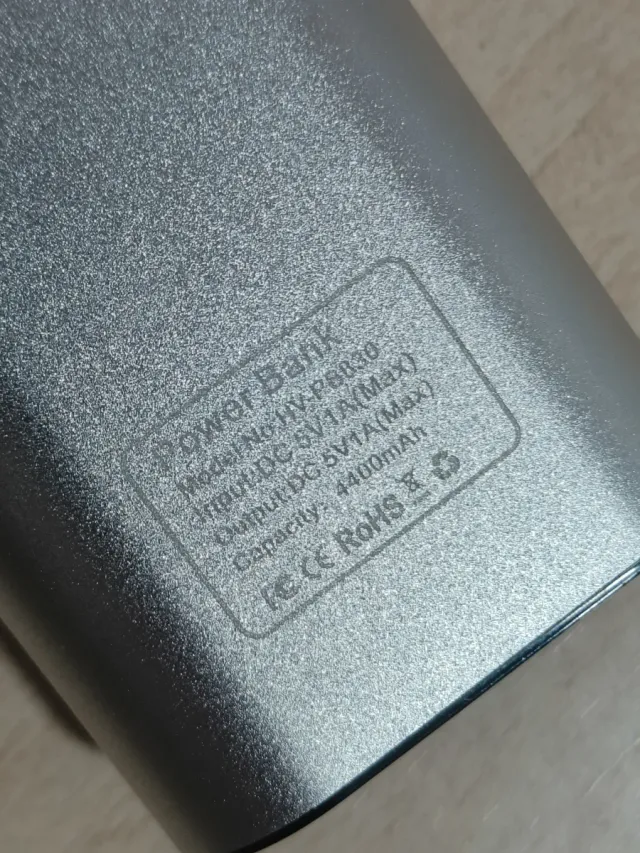 Havit Power Bank Argento 4400