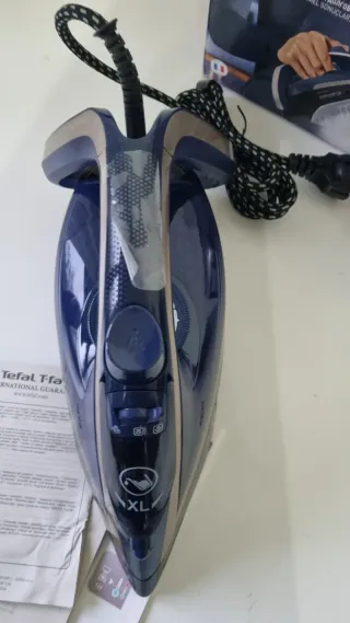 Ferro da stiro Tefal Ultragliss Anti-Calc