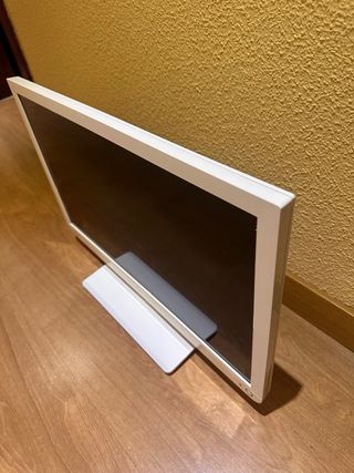 Televisor Toshiba 23 Blanco PRECIO NEGOCIABLE